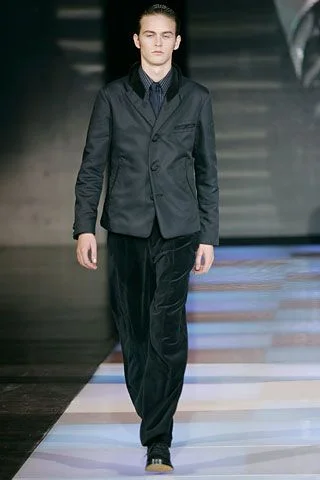 Look 10